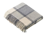 Block Windowpane Lambswool Throw - White/Grey