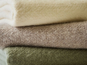 Moorland Pure New Wool Throws