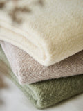 Moorland Pure New Wool Throws